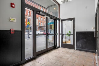 61 N Pearl St, Albany, NY à louer Photo intérieure– Image 1 sur 21