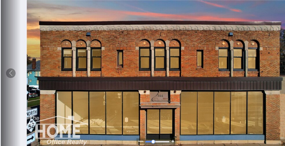 344 W Main St, Owosso, MI à louer - Photo de l’immeuble – Image 1 sur 6