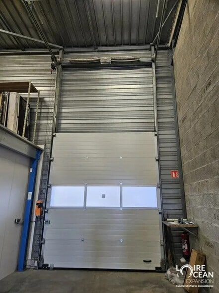 Local d'activités dans Nantes à vendre - Photo de l’immeuble – Image 3 sur 7