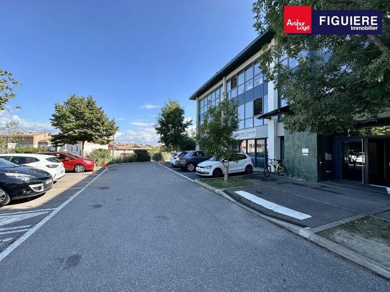 75 Rue Paul Sabatier, Aix-en-Provence à vendre - Photo de l’immeuble – Image 2 sur 9