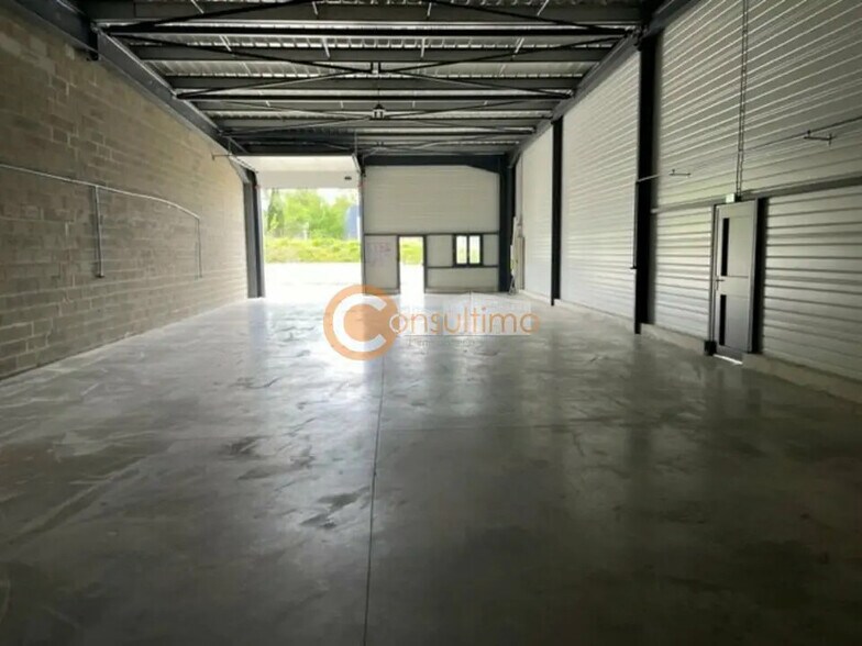 7 Rue Jean Walton, Montussan à louer - Photo de l’immeuble – Image 2 sur 6