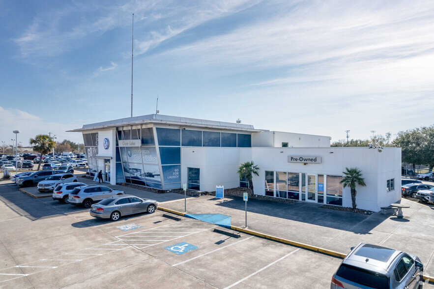15100 Gulf Fwy, Houston, TX à louer - Photo principale – Image 1 sur 4