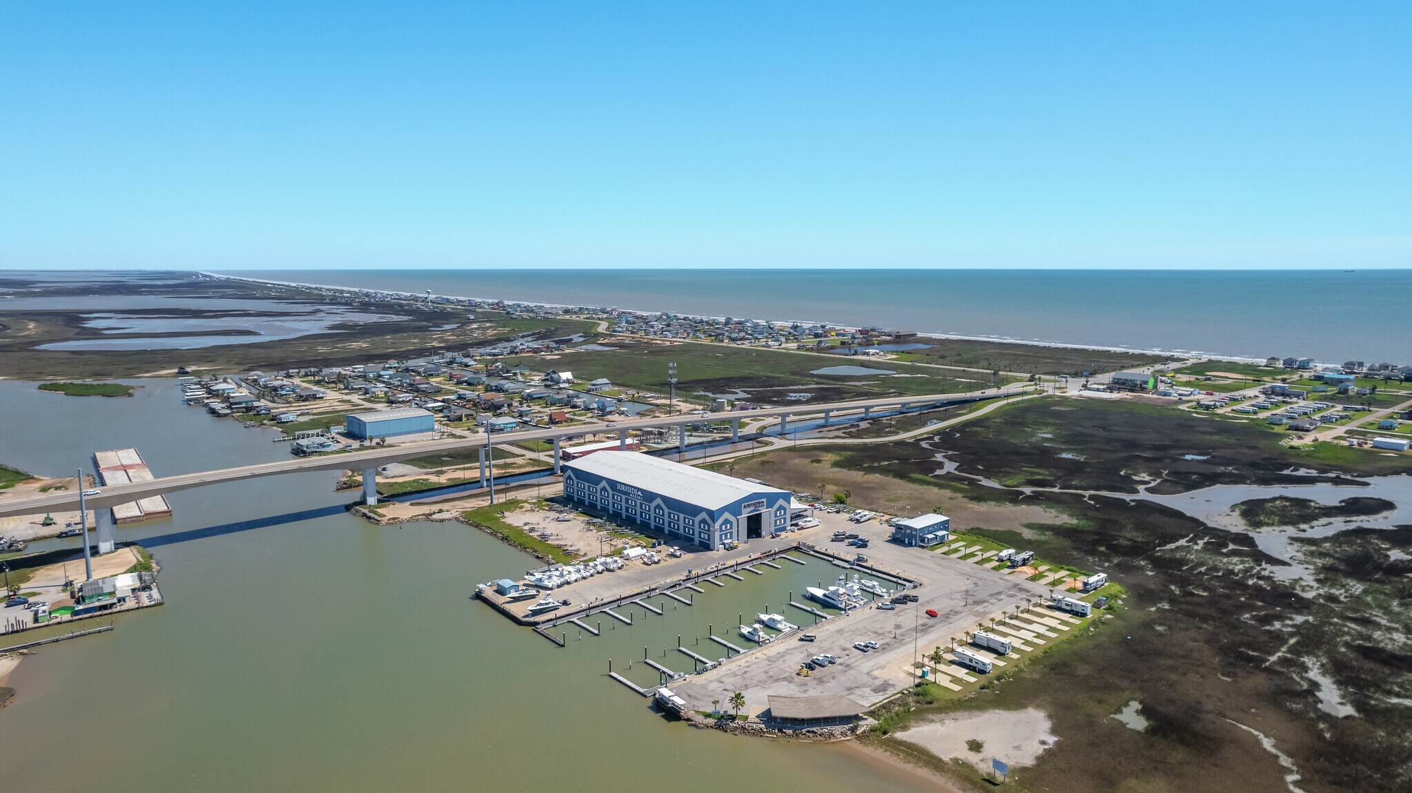 827 Gulf Rd, Freeport, TX à vendre Photo principale– Image 1 sur 6