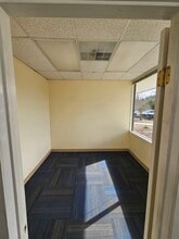 2507 SE Mile Hill Dr, Port Orchard, WA à louer Photo intérieure– Image 2 sur 2