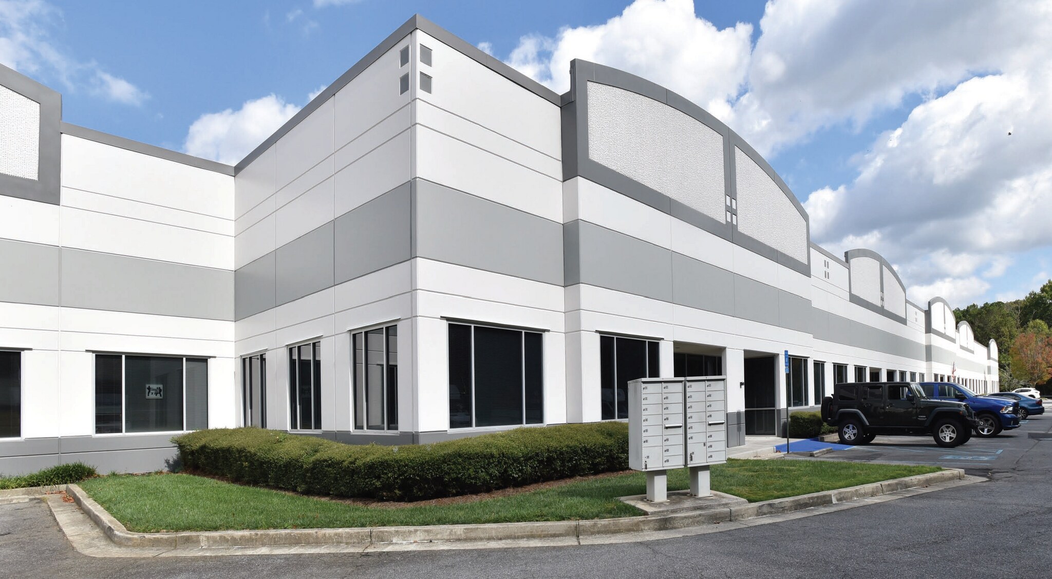 3080 Northfield Pl, Roswell, GA à louer Photo de l’immeuble– Image 1 sur 6