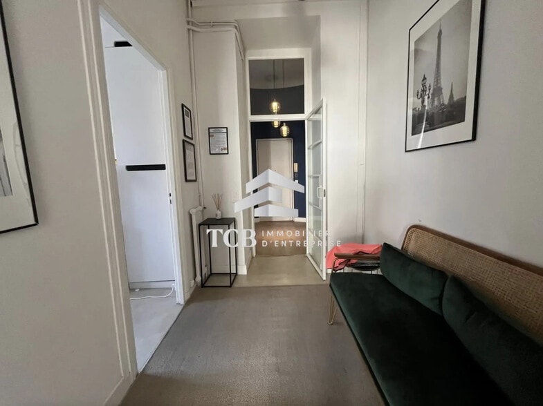 Bureau dans Nantes à louer - Photo de l’immeuble – Image 2 sur 3