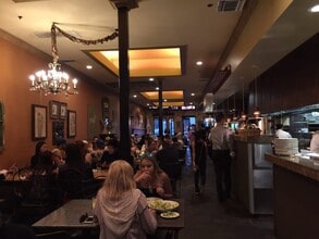 3874-3896 Cross Creek Rd, Malibu, CA à louer Photo intérieure– Image 2 sur 5