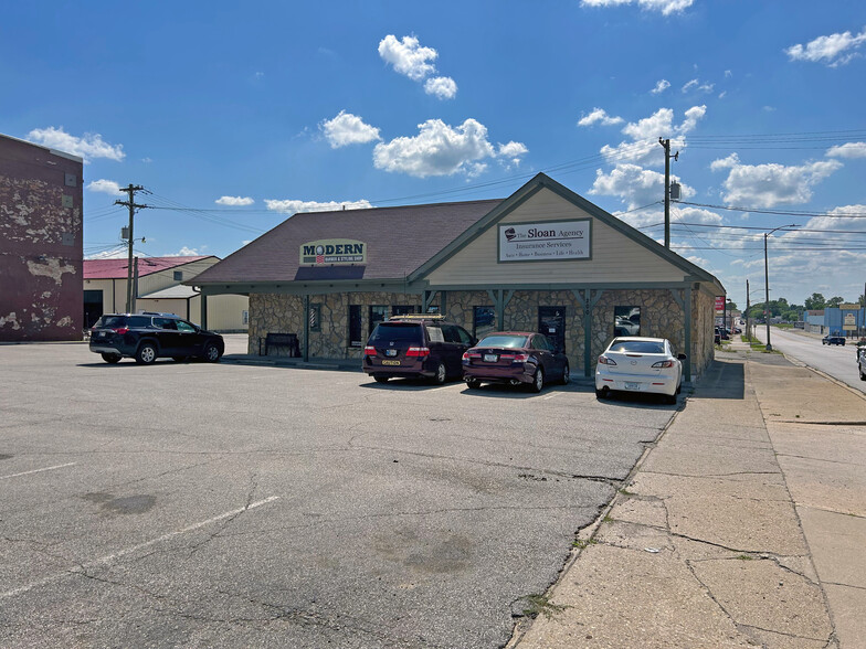 200 S Lebanon St, Lebanon, IN à vendre - Photo de l’immeuble – Image 2 sur 3