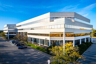 Plus de détails pour 2233 Argentia Rd, Mississauga, ON - Bureau à louer