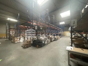 Bureau dans Torcy à louer Photo intérieure– Image 1 sur 8