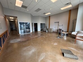 3990 State Road 38, Lafayette, IN à louer Photo intérieure– Image 2 sur 8