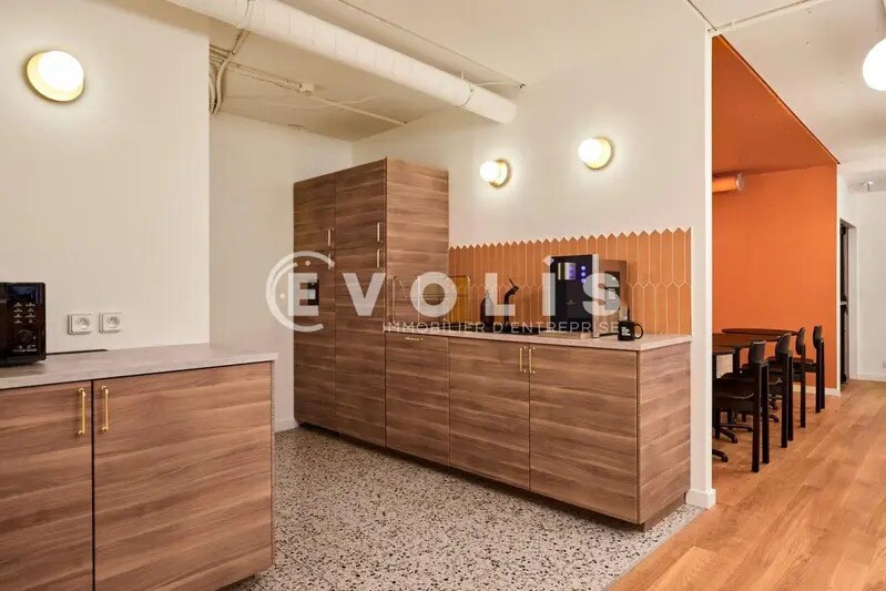 Bureau dans Paris à louer - Photo de l’immeuble – Image 3 sur 13