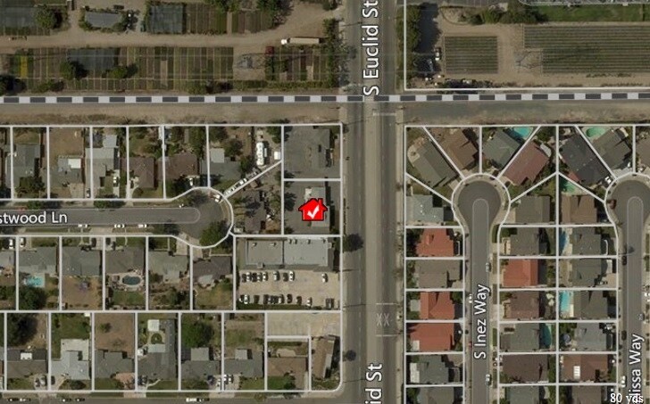 1645 S Euclid St, Anaheim, CA à vendre - Photo de l’immeuble – Image 2 sur 23