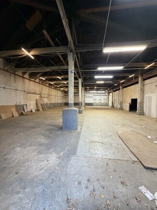 Plus de détails pour 84 18th St, Brooklyn, NY - Industriel/Logistique à louer