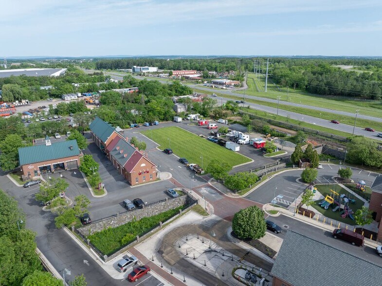 43140 Town Hall Plz, South Riding, VA à vendre - Aérien – Image 2 sur 5