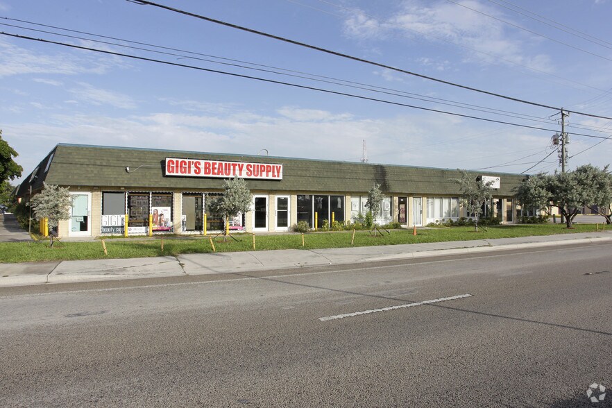 1551-1567 N Dixie Hwy, Pompano Beach, FL à louer - Photo principale – Image 1 sur 9