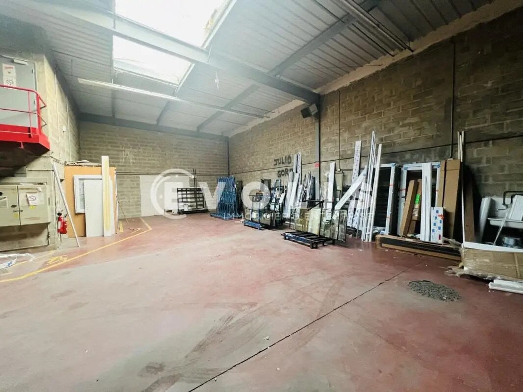 Local d’activités dans Noisiel à louer Photo de l’immeuble– Image 1 sur 8