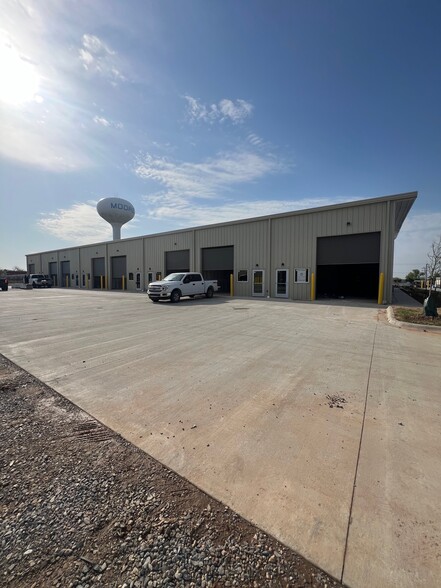 1720 S Broadway St, Moore, OK à louer - Photo de l’immeuble – Image 2 sur 10