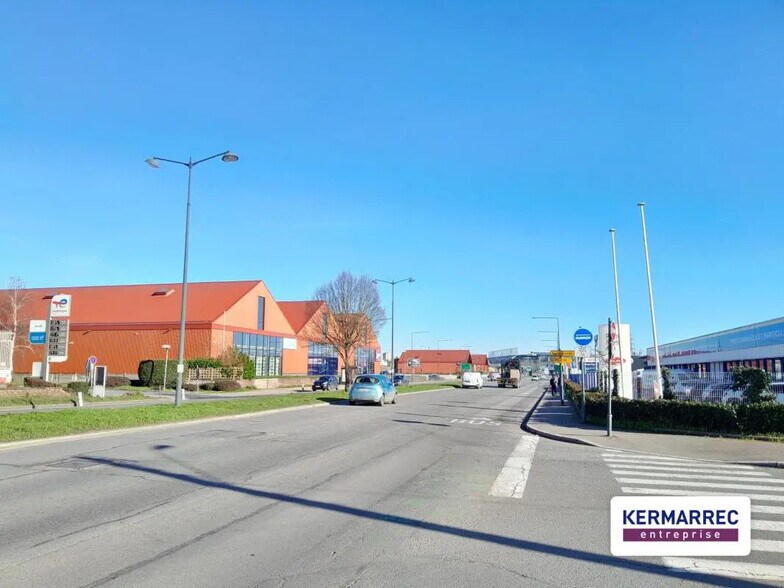Local d’activités dans Rennes à louer - Photo de l’immeuble – Image 1 sur 1