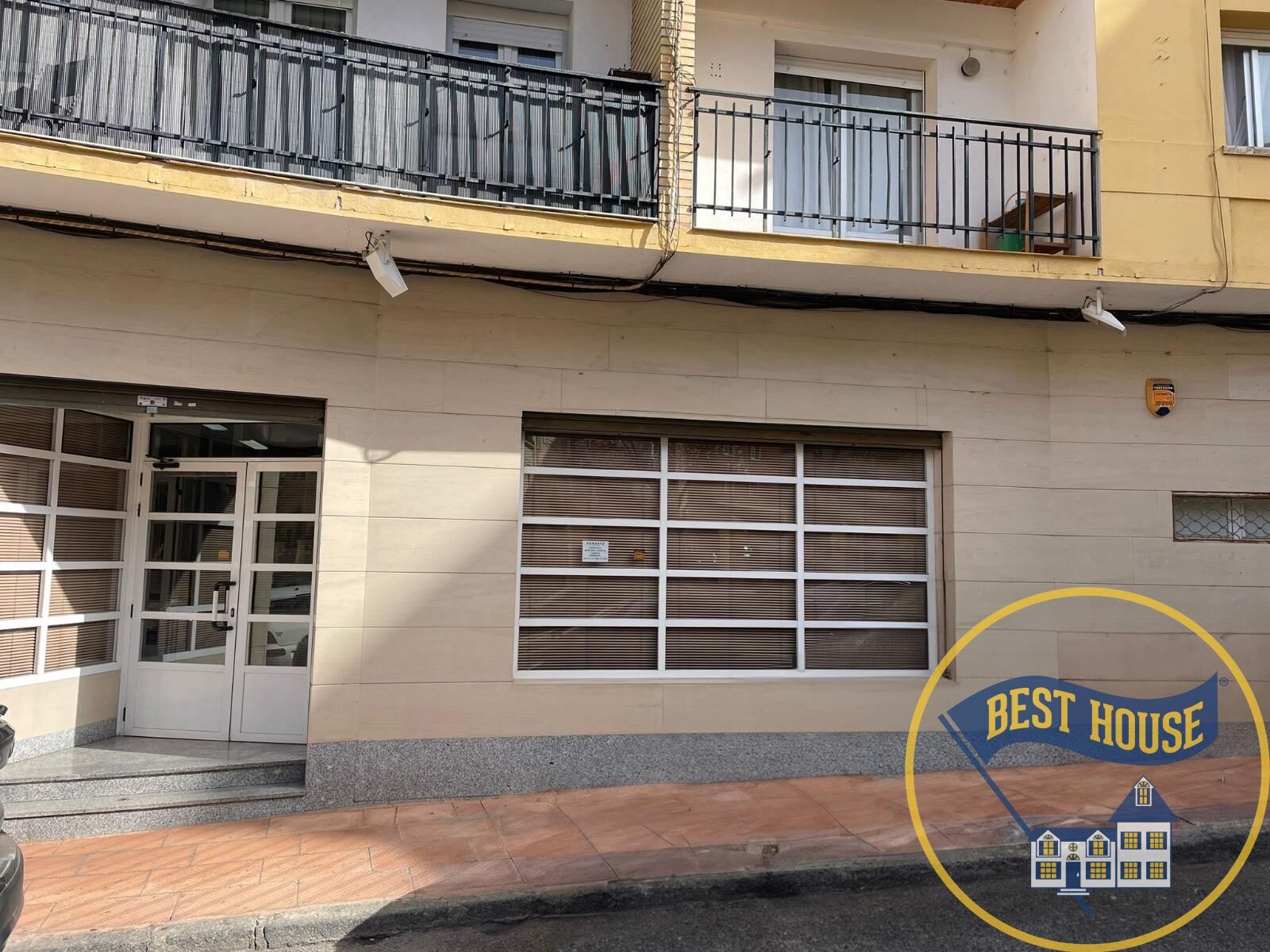 Immeuble residentiel dans Cuenca, Cuenca à vendre Photo principale– Image 1 sur 2