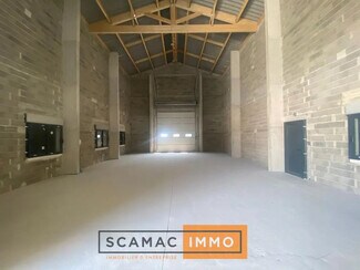 Plus de détails pour Industriel/Logistique à louer