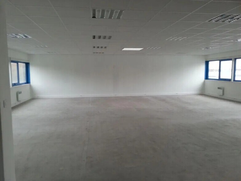 Industriel/Logistique dans Villepinte à louer - Photo intérieure – Image 2 sur 4