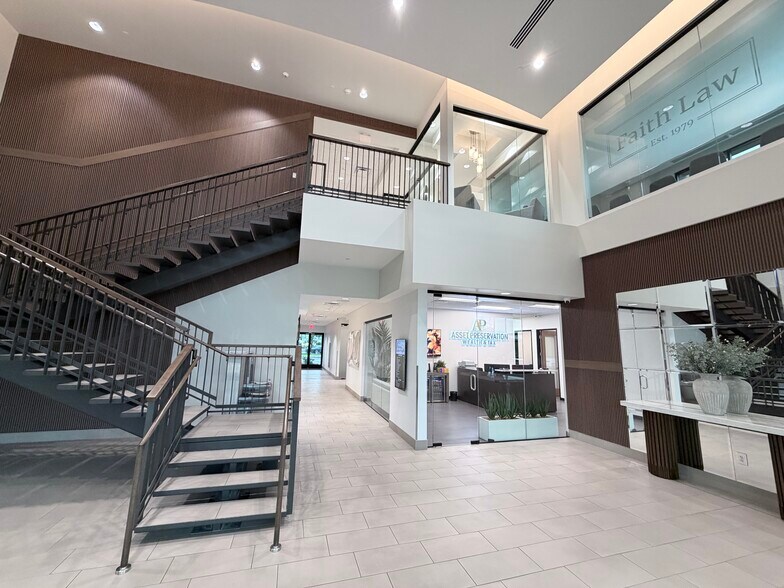 1360 N Bullard Ave, Goodyear, AZ à louer - Photo de l’immeuble – Image 3 sur 5