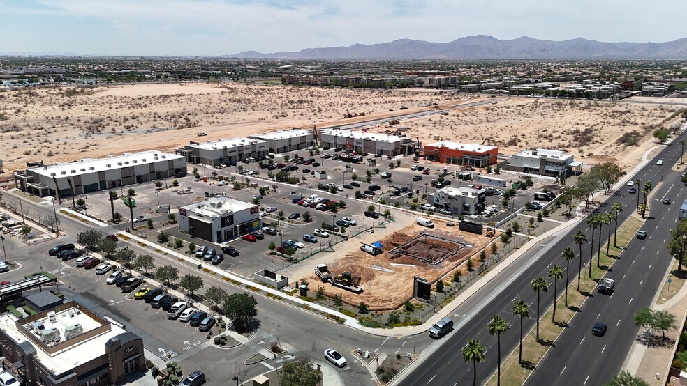 SEC of W Bell Rd & N Bullard Ave, Surprise, AZ à louer - Photo de l’immeuble – Image 2 sur 8
