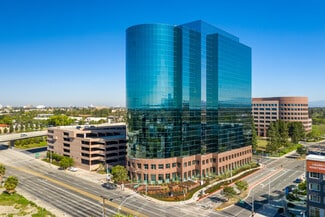 Plus de détails pour 1851 E 1st St, Santa Ana, CA - Bureau à louer