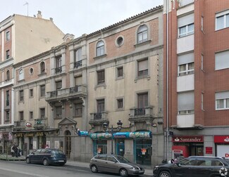 Plus de détails pour Calle Cuartel De La Montaña, 5, Ávila - Logement à vendre