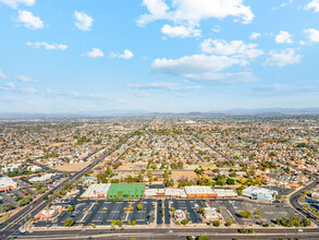 5800 W Peoria Ave, Glendale, AZ à louer Photo de l’immeuble– Image 2 sur 4