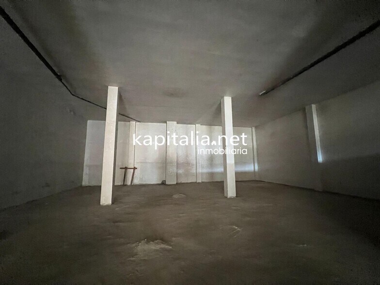 Local commercial dans Ontinyent, Valencia à vendre - Photo de l’immeuble – Image 3 sur 7