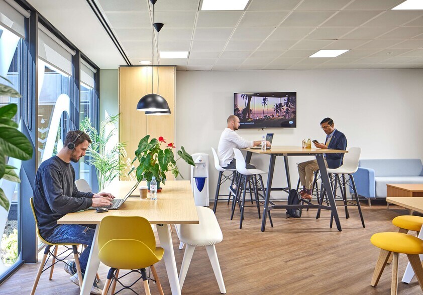 Reeds Cres, Watford à louer - Photo intérieure – Image 3 sur 9