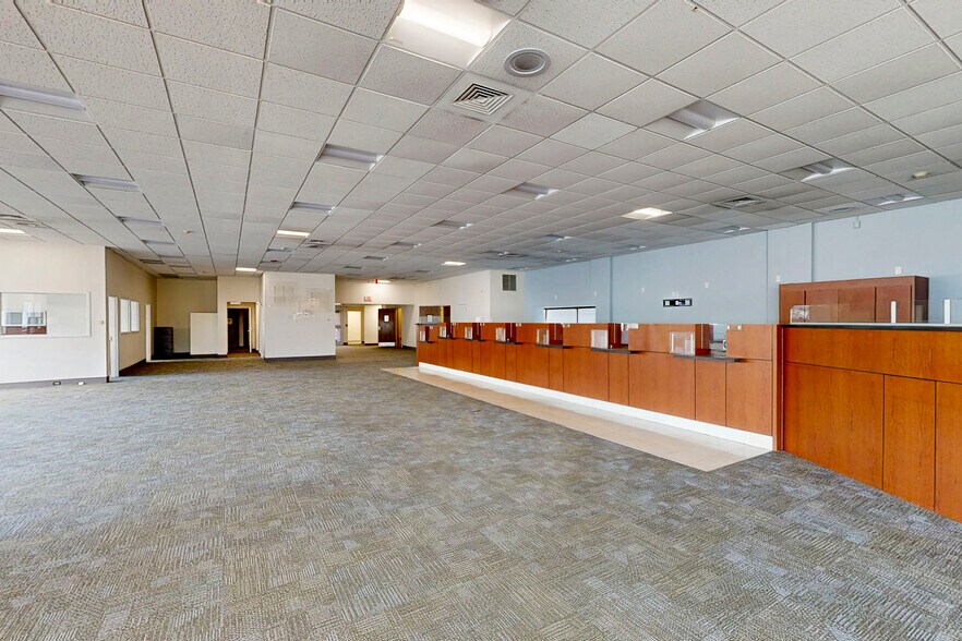 6650 Cermak Rd, Berwyn, IL à vendre - Numérisation 3D Matterport – Image 3 sur 20