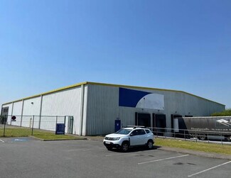 Plus de détails pour Industriel/Logistique à louer
