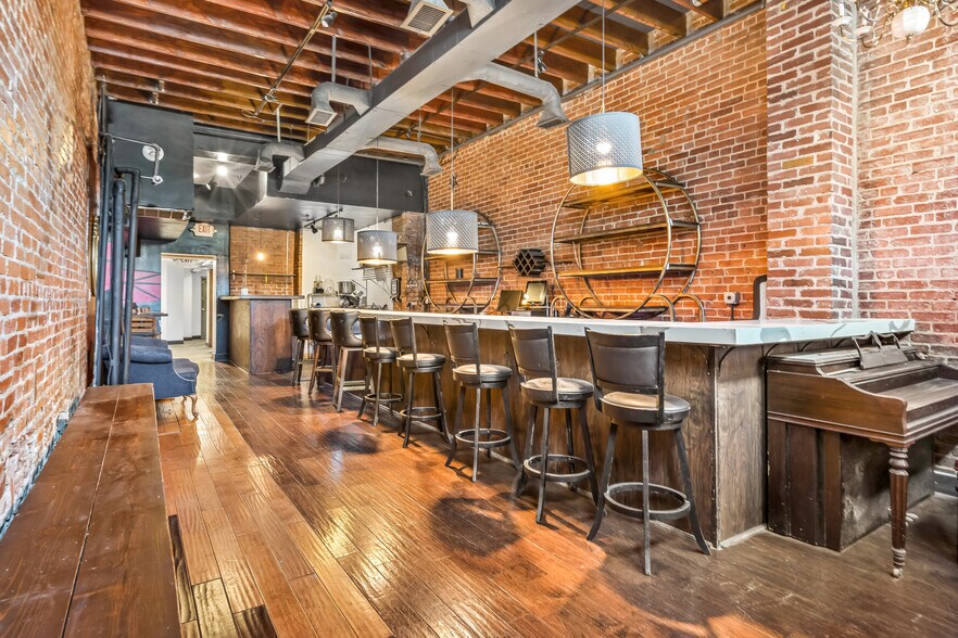 1421 H St NE, Washington, DC à vendre - Photo de l’immeuble – Image 2 sur 15