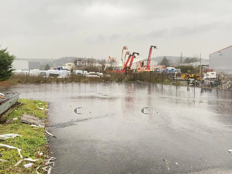Industriel/Logistique dans Brignais à louer - Photo de l’immeuble – Image 3 sur 11