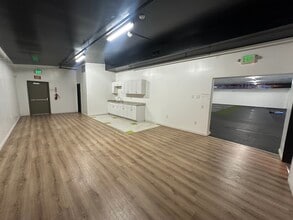 509-523 E Rosecrans Ave, Compton, CA à louer Photo intérieure– Image 2 sur 12