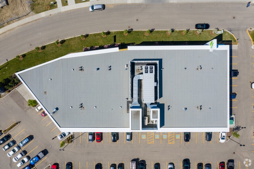 6055 Andrews Way SW, Edmonton, AB à louer - Aérien – Image 2 sur 4