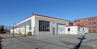 Plus de détails pour 188 Park Rd S, Oshawa, ON - Industriel/Logistique à vendre