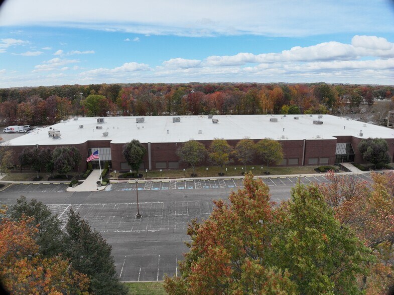 150 Rittenhouse Cir, Bristol, PA à louer – Image 2 sur 35