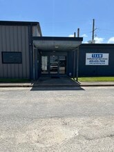 1440 Spindletop Rd, Beaumont, TX à louer Photo de l’immeuble– Image 2 sur 12