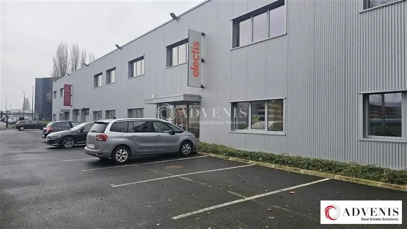 Industriel/Logistique dans Lesquin à louer Photo de l’immeuble– Image 1 sur 13