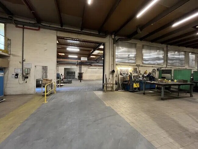Plus de détails pour Industriel/Logistique à vendre