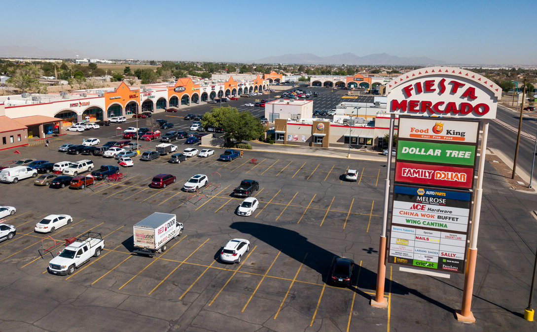 Fiesta Mercado Shopping Center portefeuille de 6 biens à vendre sur LoopNet.fr Photo de l’immeuble– Image 1 sur 20