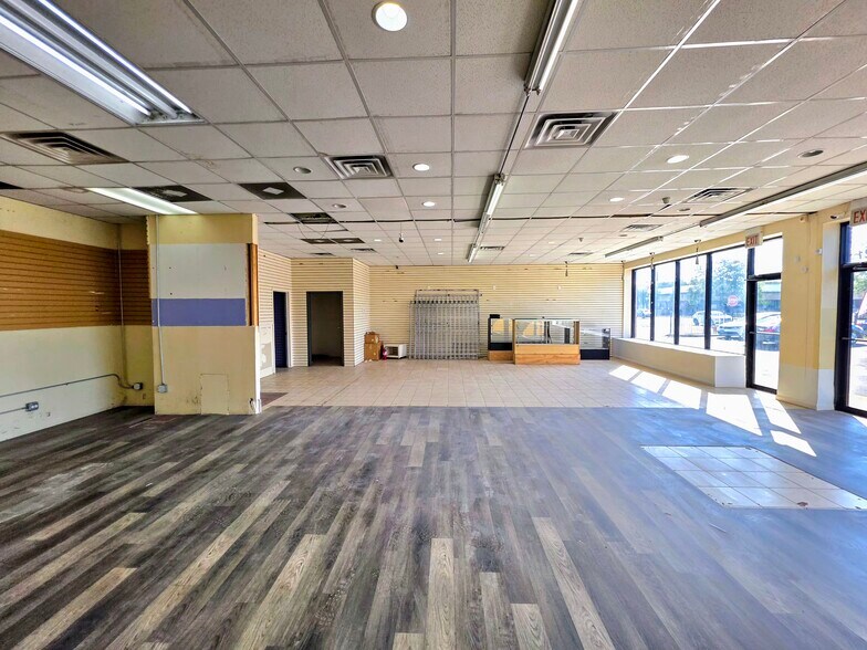 1215-1225 S Ashland Ave, Chicago, IL à louer - Photo de l’immeuble – Image 3 sur 13