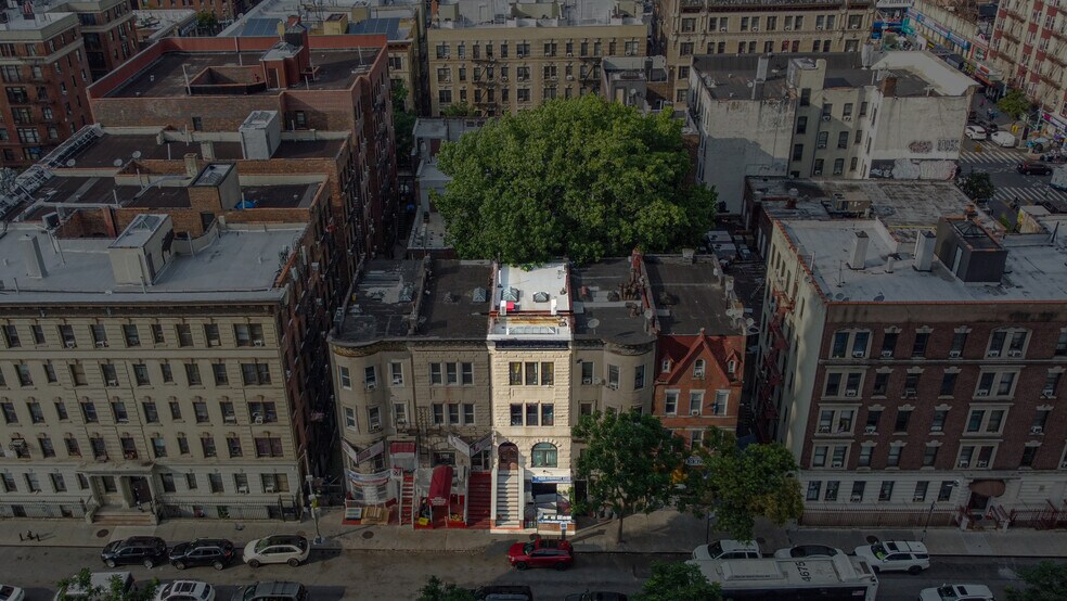 615 W 179th St, New York, NY à vendre - Photo de l’immeuble – Image 1 sur 49