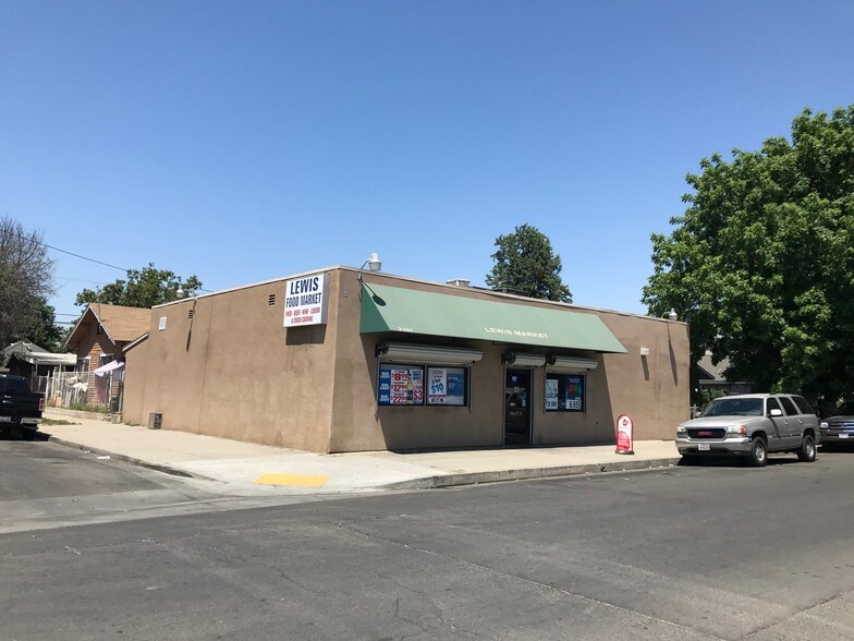 2301 E Lewis Ave, Fresno, CA à vendre - Photo de l’immeuble – Image 2 sur 20