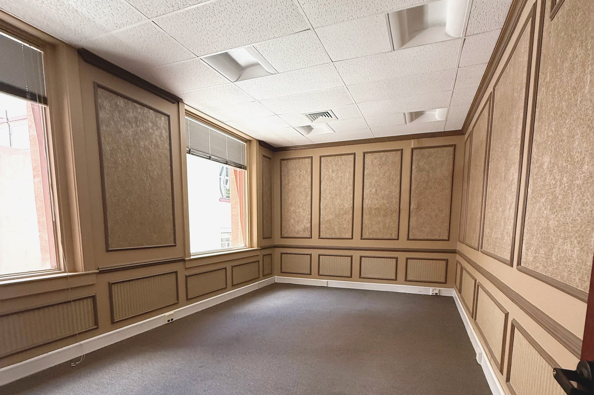 119 Merchant St, Honolulu, HI à louer Photo intérieure– Image 1 sur 4