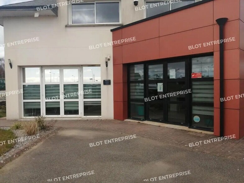 Bureau dans Saint-Avé à louer - Photo principale – Image 1 sur 5